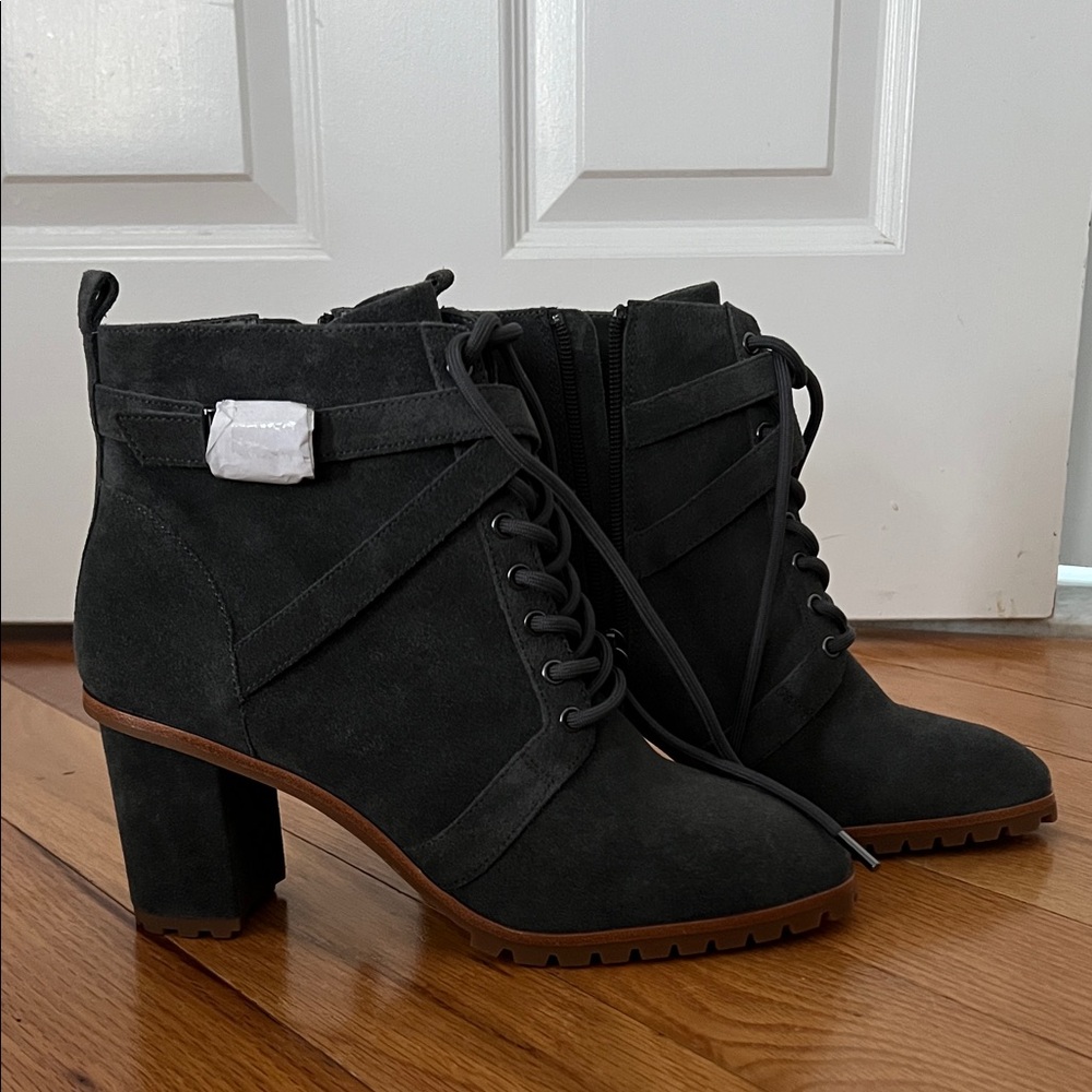 White House Black Market (WHBM) Suede Combat Booties – Size 9